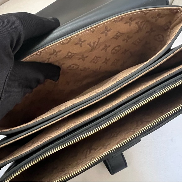 Louis Vuitton Black Calfskin Rendez-Vous Adjustable Shoulder Strap Bag AuthPurse - Picture 10 of 13